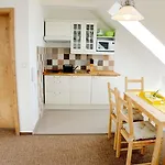 Apartman Lhota