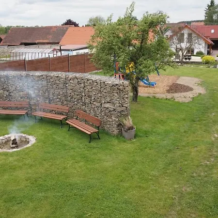 Lhota Apartmán *