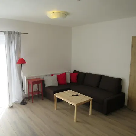 Lhota Apartment *